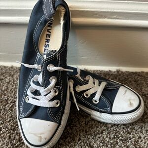 Converse Women’s Dark Blue Sneakers
